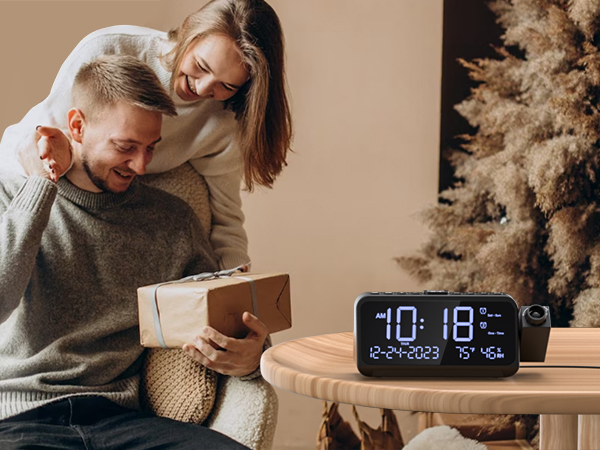 digital clock with date