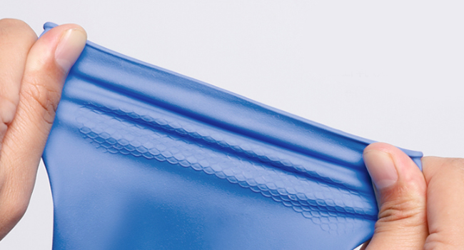 rubber gloves medium