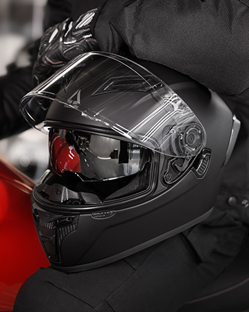 dual visor helmet