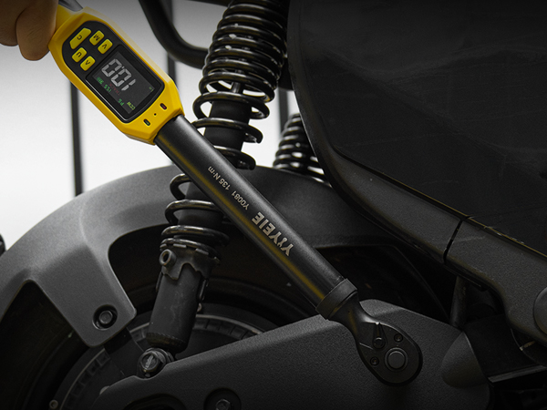 digital torque wrench