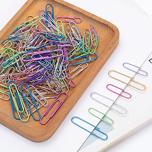 Medium and Jumbo paper clips
