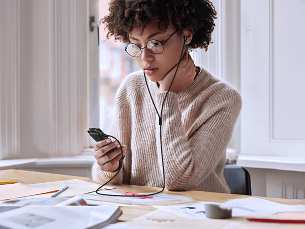 voice recorder with playback