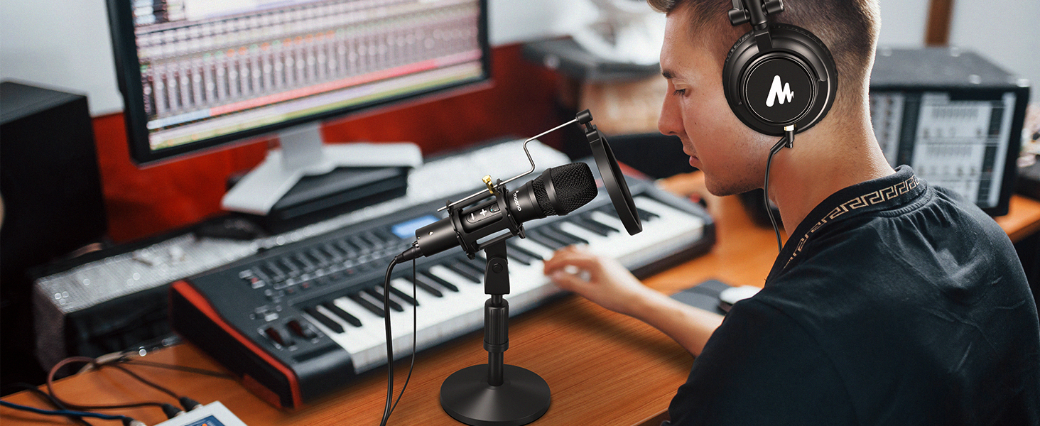 Singing recording microphone