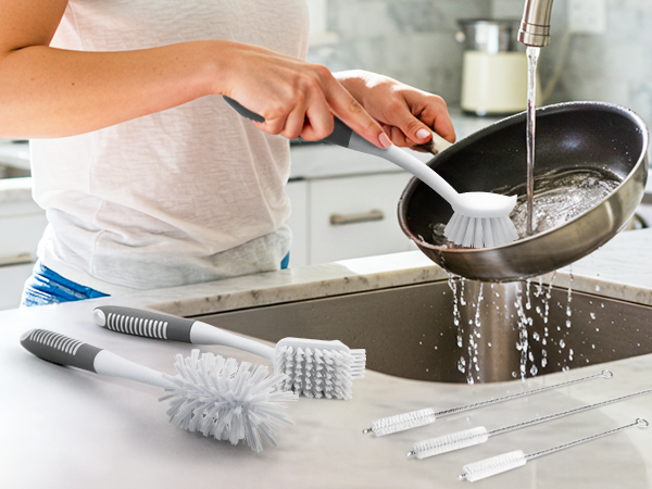 dish brush