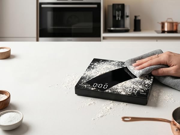 Seamless glass food scale easy to wipe clean after home baking