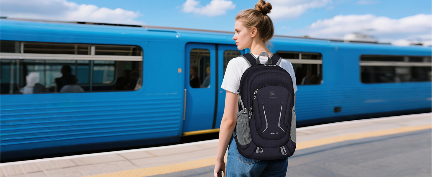 The MIYCOO daypack is designed for daily commutes. It fits your essentials for work, urban trips