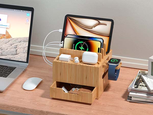 Pezin & Hulin Multi Device Charging Station