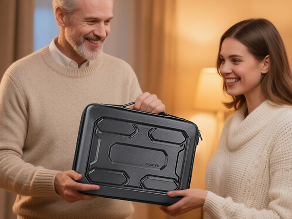 best macbook pro case