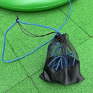 Tie a knot at the appropriate height. Then tuck the remaining rope into the bag and seal.