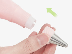 piping bags and tips set