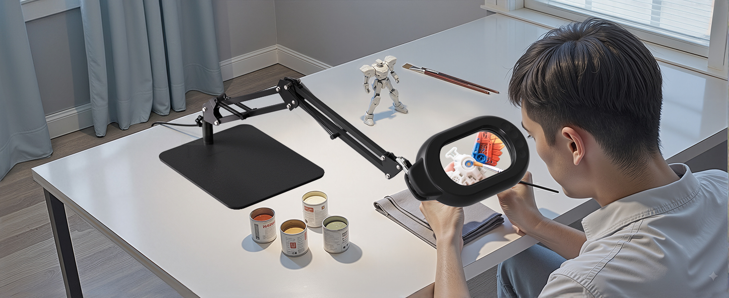 Magnifying Desk Lamp