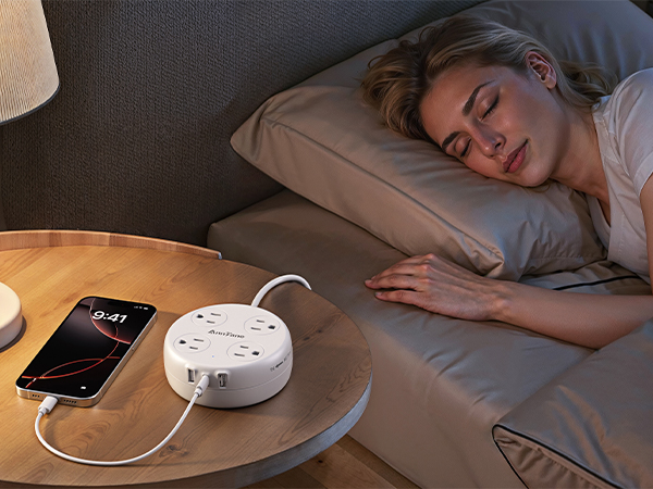 power strip with flat plug