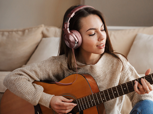 Headphones