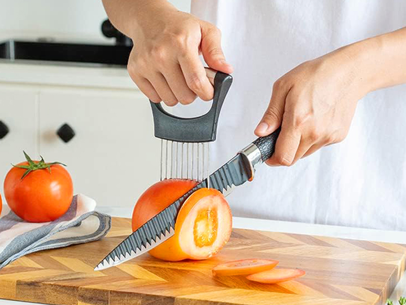 Vegetable Cutter for Tomatoes