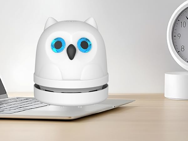 white desktop vacuum