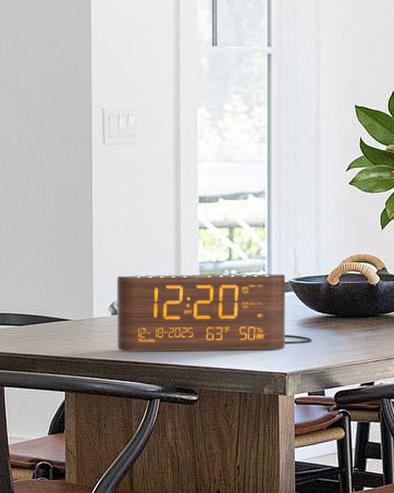 digital clock with date and day of week