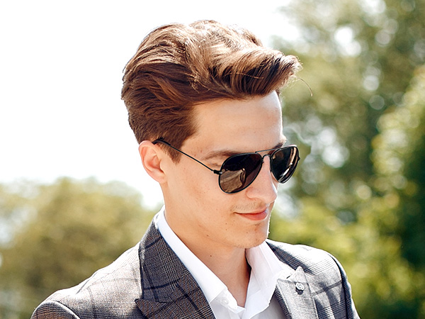 Aviator sunglasses for men