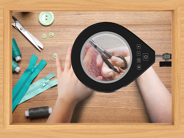 magnifying glass with light and