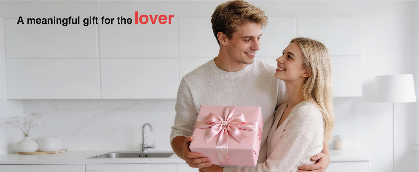 A meaningful gift for the lover