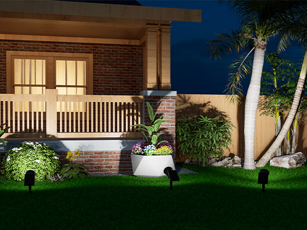 outdoor solar spotlight