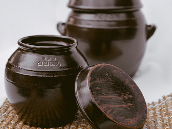 korean pot clay pot kimchi pot pickle jar