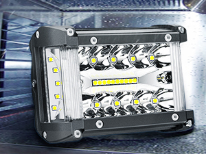 Nilight 4.3 Inch Triple Row Spot Flood Combo Side Shooter Light Bar Moisture Test