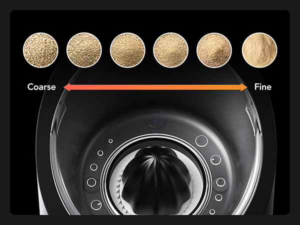 Salt and pepper grinder set