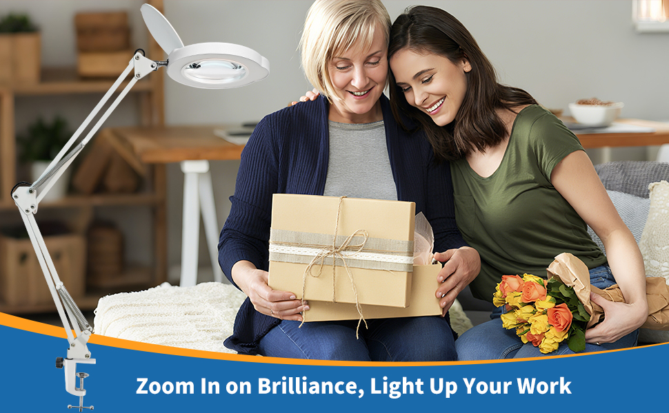 magnifying glass with light and clamp,best birthday christmas gift to mom grandma 