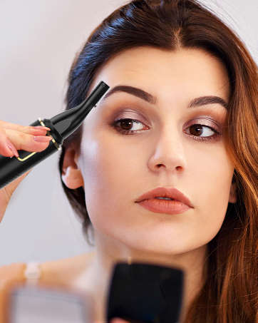 eyebrow trimmer