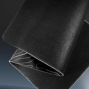 the rubber base of black topo mousepad