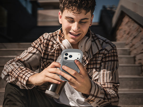 High-Power Magnetic Wireless Case