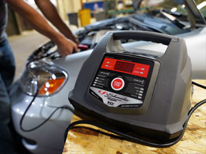 Automatic car battery charger with auto voltage detection, multi-stage charging &amp;amp; trickle charging.