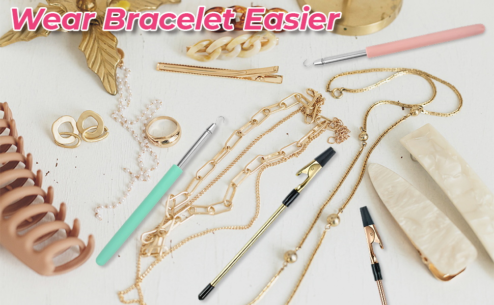 bracelet helper tool