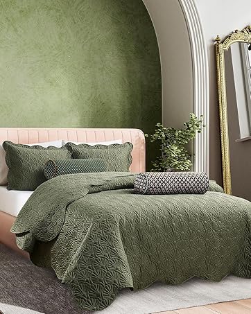 Ted Baker Green Quilt Set