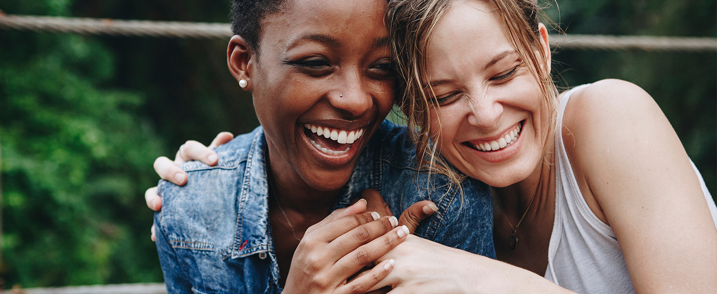 For a confident smile, soak with Efferdent retainer cleaner