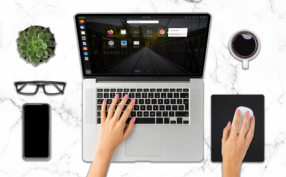 black mouse pad on desk