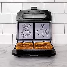 Uncanny Brands Peanuts Grilled Cheese Maker - Make Snoop and Woodstock Sandwiches
