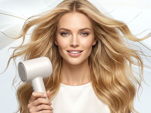 High-Speed Ionic Blow Dryer