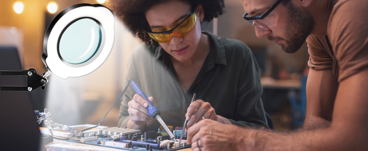 large magnifying glass with light