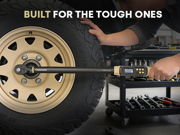 Off-road vehicle wheel hub