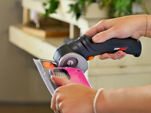 Worx Zipsnip Electric Scissors for Cardboard WX082L.2