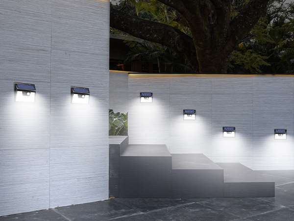 solar lights for fence