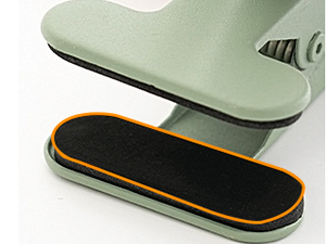 Anti-slip treatment for the clip light, not easy to slip and more stable