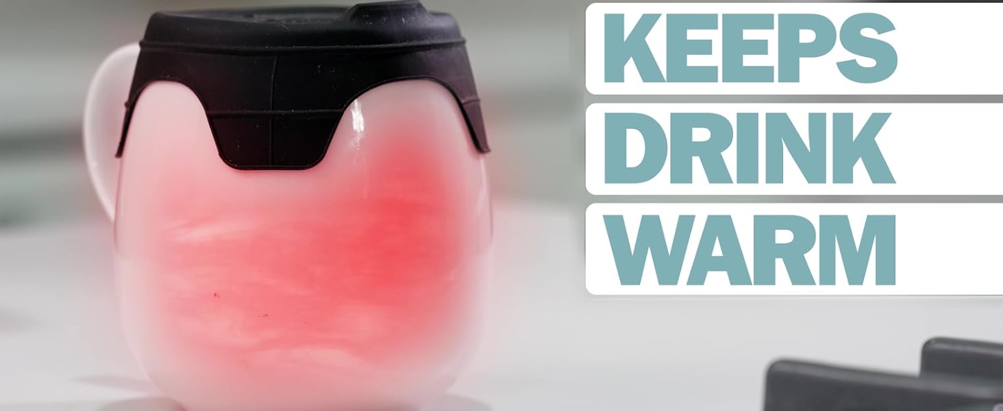 "Amazing Lid" keeping heat in a white mug | "Amazing Lid" mantiene el calor en una taza blanca