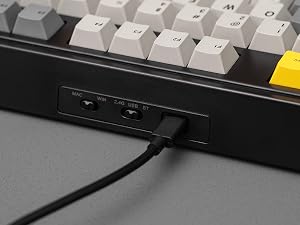 AK980 Screen Black