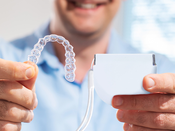 Silicone Retainer Denture Storage Case Holder