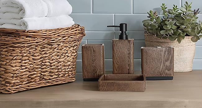 wood grain design