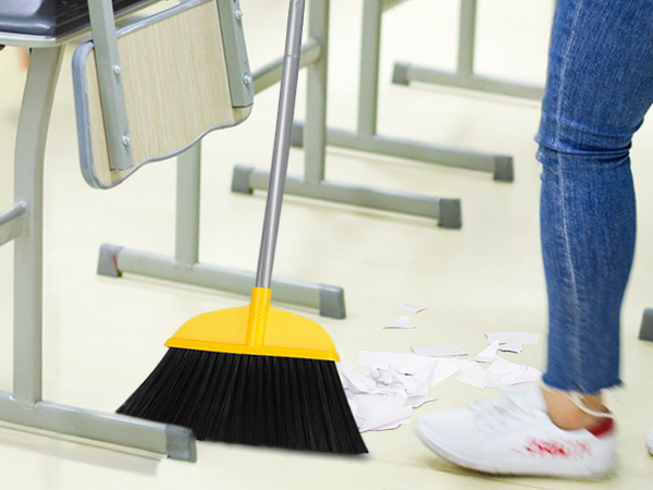broom