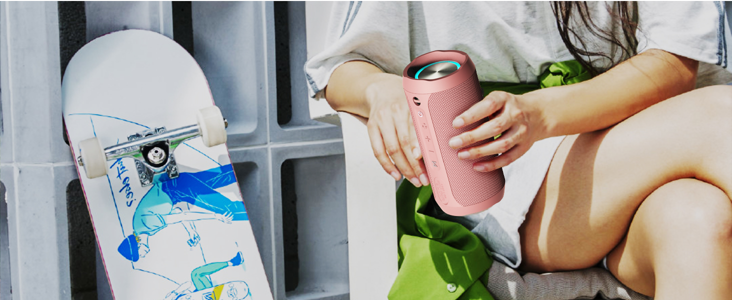 Stylish portable speaker for young people