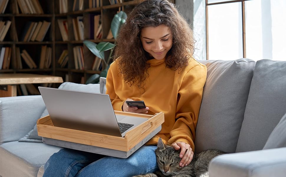 Lap tray with cushion